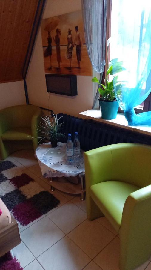 Apartamento Aroba neu, auch für Monteure Fehrenbach Exterior foto